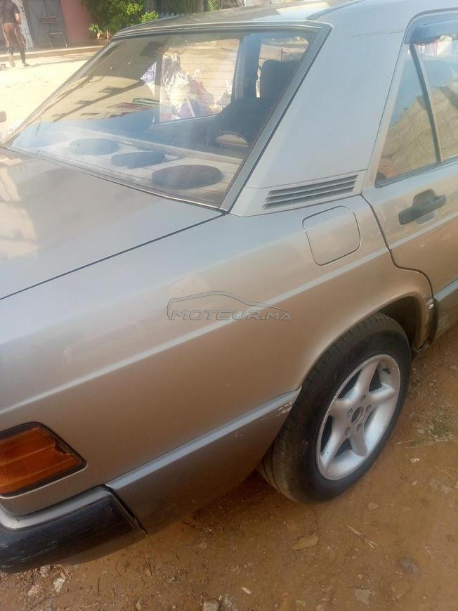 Mercedes بينز