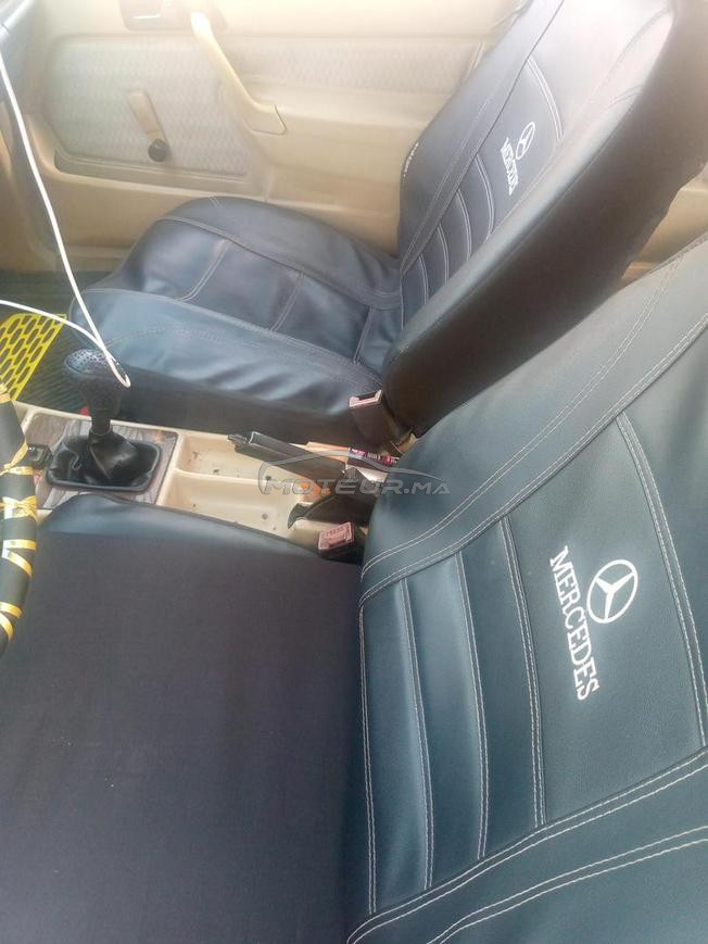 Mercedes بينز