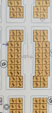 3 terrains titrés de 143 m², Cave, Magasin, 3 E