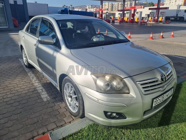  Toyota Avensis