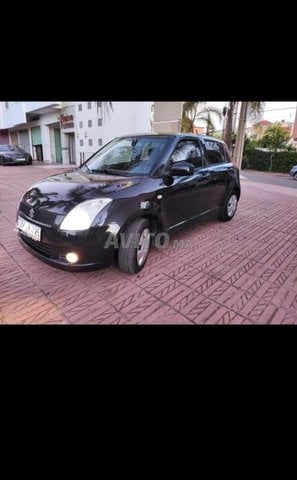 Voiture Suzuki Swift  à Casablanca  Essence