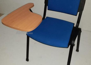 Chaise avec accoudoir