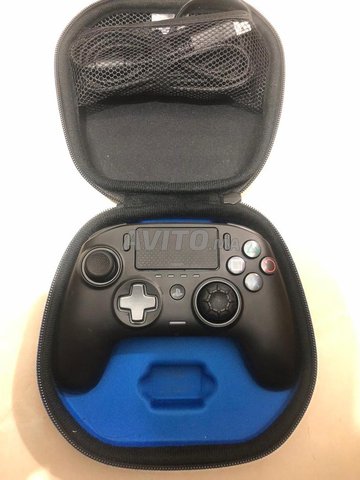 وحدة تحكم ناكون - Controller Nacon Pro 3 Ps4/Ps5