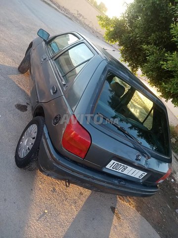 Voiture Ford Fiesta  à Guercif  Essence