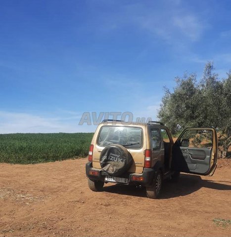 Voiture Suzuki JIMNY  à Meknès  Essence