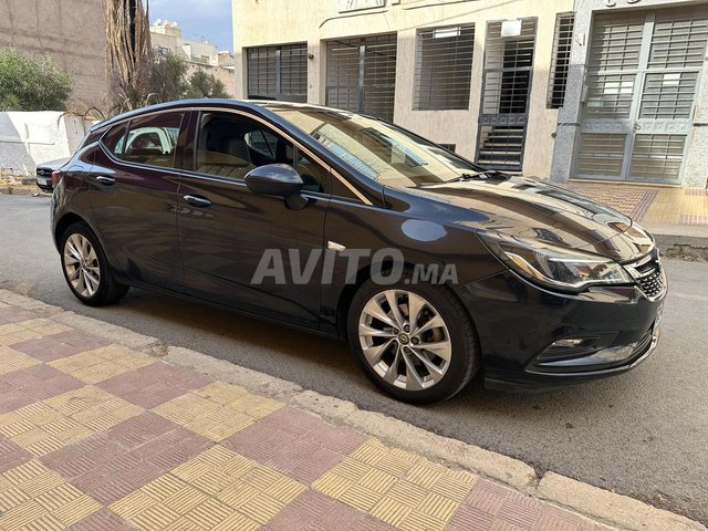 Opel Astra occasion Diesel Modèle 