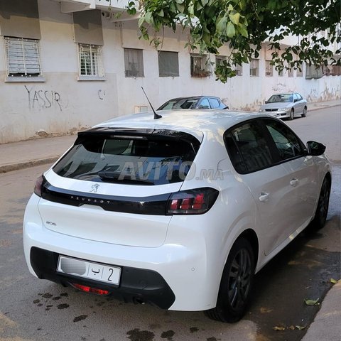 Peugeot 208 occasion Diesel Modèle 