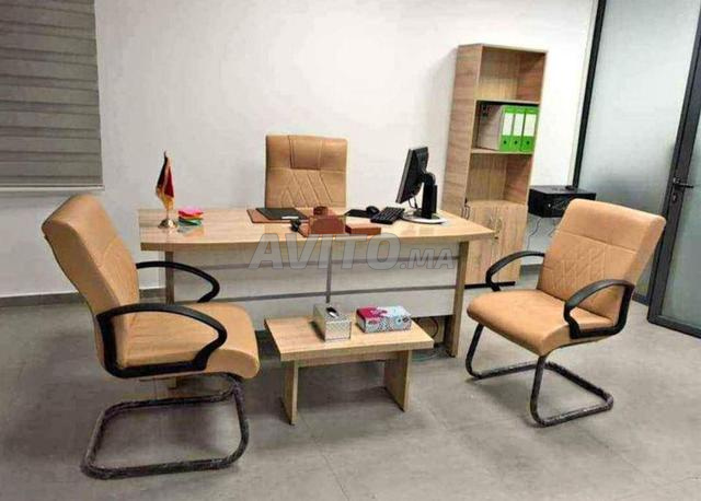 ensemble de bureaux de fabrication