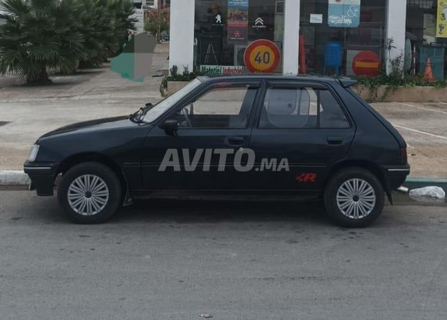 Peugeot 205 occasion Diesel Modèle 