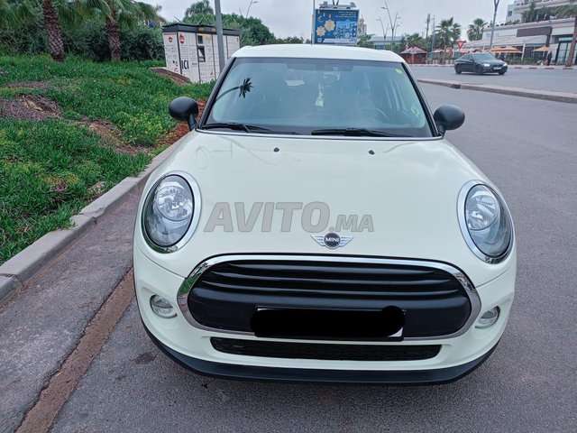 Voiture Mini Hatch  à Casablanca  Essence