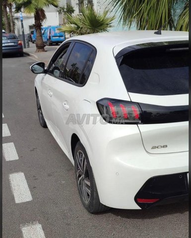 Peugeot 208 occasion Diesel Modèle 