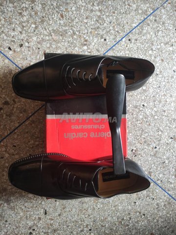 Chaussures de ville Homme Noir. Pierre Cardin 