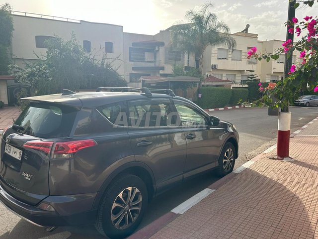 Toyota RAV 4 occasion Essence Modèle 