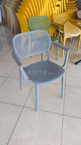 Les chaises des cafés