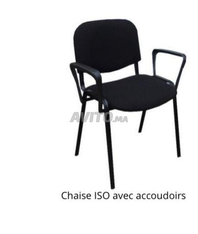 chaise iso avec accoudoirs 