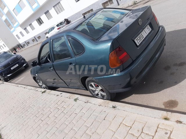 Volkswagen polo_sedan occasion Diesel Modèle 