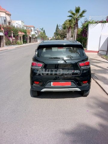 Mahindra kuv_100 occasion Diesel Modèle 