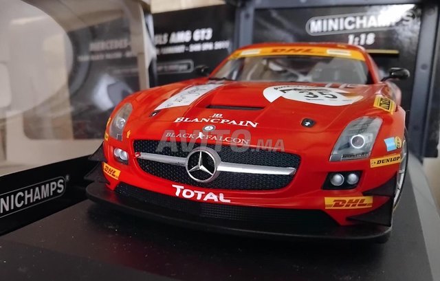 miniature voiture de collection MERCEDES-BENZ amg