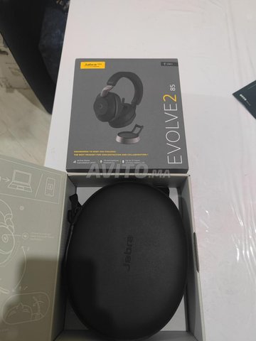Jabra evolve2 85 comme neuf avec station
