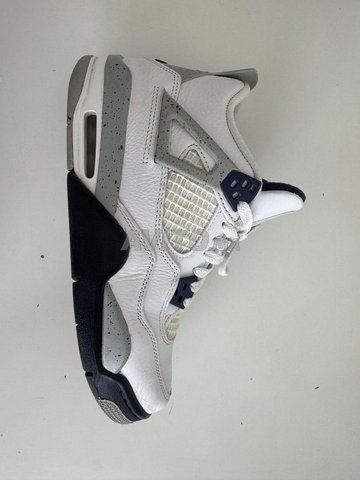 Air Jordan 4 Midnight Navy