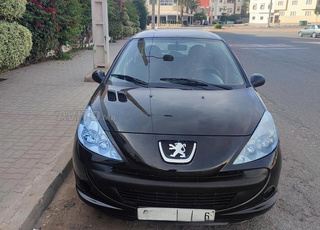 Peugeot 206 plus Diesel Manuelle 2013 à Agadir