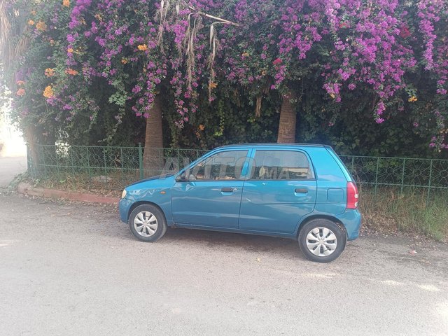 Suzuki Alto occasion Essence Modèle 