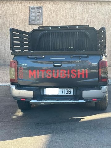 Mitsubishi L200 occasion Diesel Modèle 