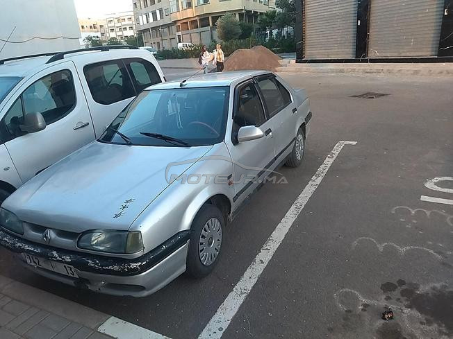 Renault 19