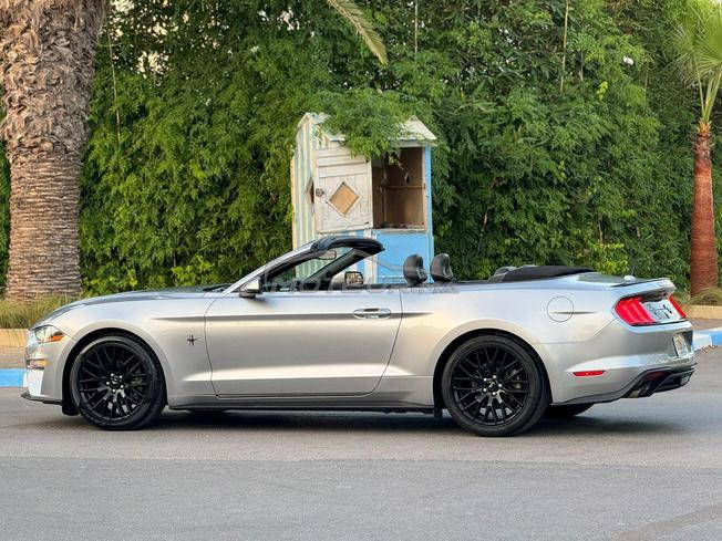 Ford Mustang Cabriolet Essence Automatique 2020
