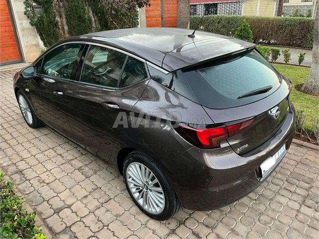 Opel Astra occasion Diesel Modèle 