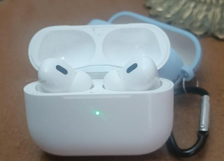 airpods iphone pro 2 