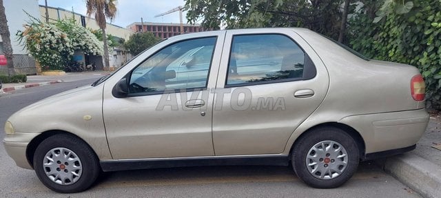 Fiat Siena occasion Diesel Modèle 