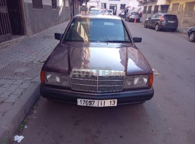 Mercedes-Benz 190 occasion Diesel Modèle 