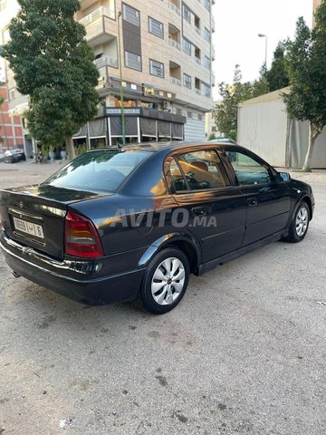 Opel Astra occasion Diesel Modèle 