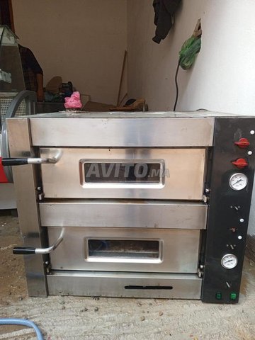 frigo  et four a pain ou pizza 