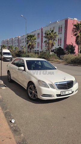 Mercedes-Benz 220 occasion Diesel Modèle 