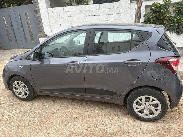 Hyundai Grand i10 occasion Essence Modèle 