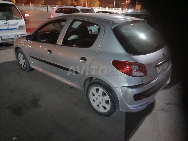 Peugeot 206 Diesel Manuelle 2013 à Oujda