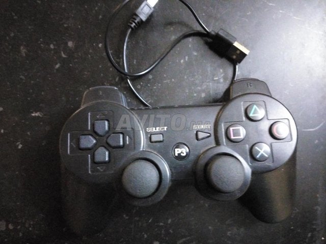 manette ps3  avec sa charge