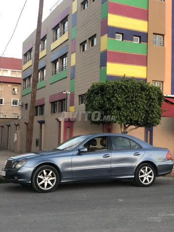 Mercedes-Benz 220 occasion Diesel Modèle 