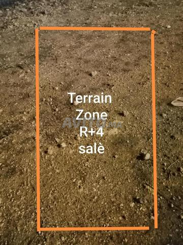 terrain 4 hec zone immeuble sale