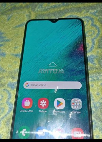Samsung a20 ba9a n9iya libghaha mrhba