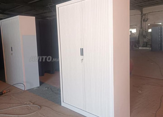 armoire en métal //////////