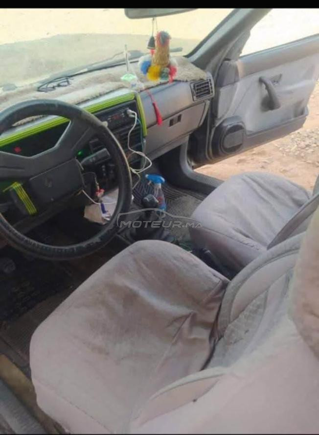 Renault 19 Essence Manuelle 1989 à Ouarzazate