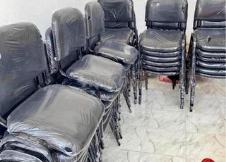 Chaise iso classique sans accoudoir