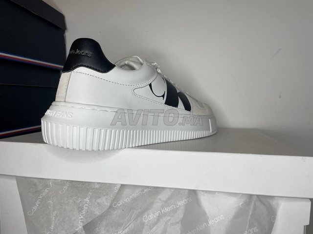 Basket CK authentiques blanches P40