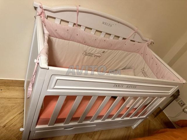 Berceau bébé convertible 