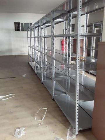  Rayonnage Léger – Pratique et Accessible - 2