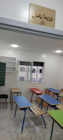 fabrication mobilier scolaire/table/chaises NN