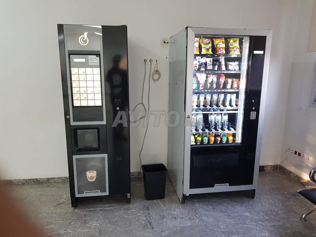 Bloc distributeur café et snack